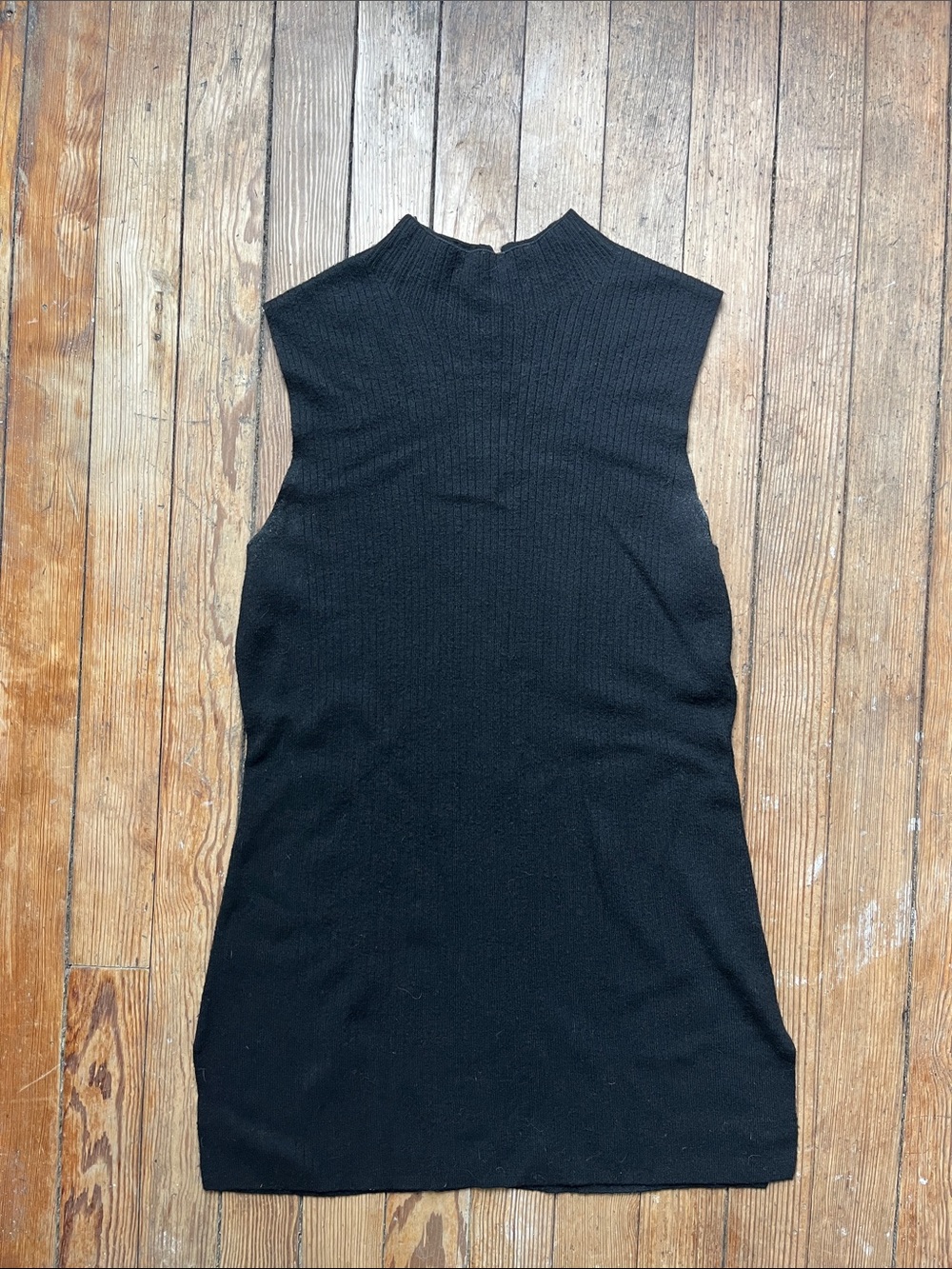 Black Ribbed Sleeveless Sweater Tank/Tunic
